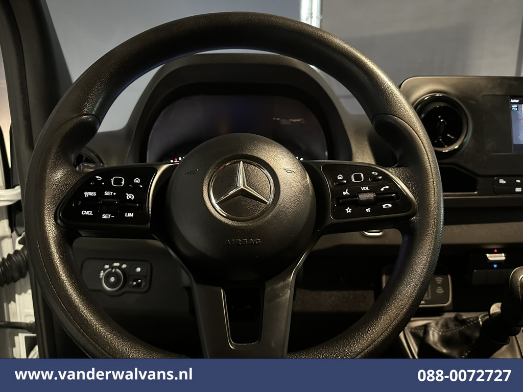 Mercedes-Benz Sprinter 316 CDI 164pk 3500kg Trekhaak L2H2 Euro6 Airco | Camera | Apple Carplay Android Auto, Cruisecontrol, Parkeersensoren 4