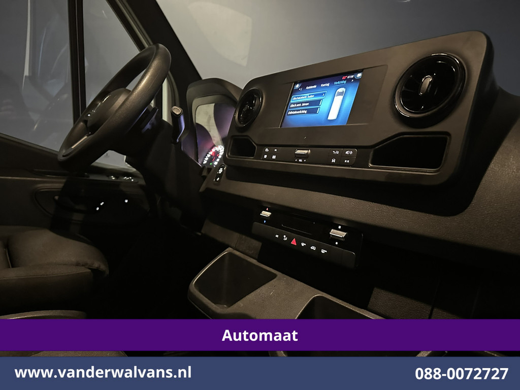 Mercedes-Benz Sprinter 316 CDI 164pk Automaat L2H2 Euro6 Airco | Camera | Navigatie | Apple Carplay | Android Auto Cruisecontrol, Chauffeursstoel, Stoelverwarming, Parkeersensoren, Bijrijdersbank 17