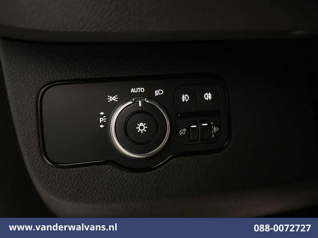 Mercedes-Benz Sprinter 316 CDI 164pk L2H1 Euro6 Airco | Camera | Navigatie | Apple Carplay | Android Auto | Chauffeursstoel Cruisecontrol, Trekhaak, Bijrijdersbank 19