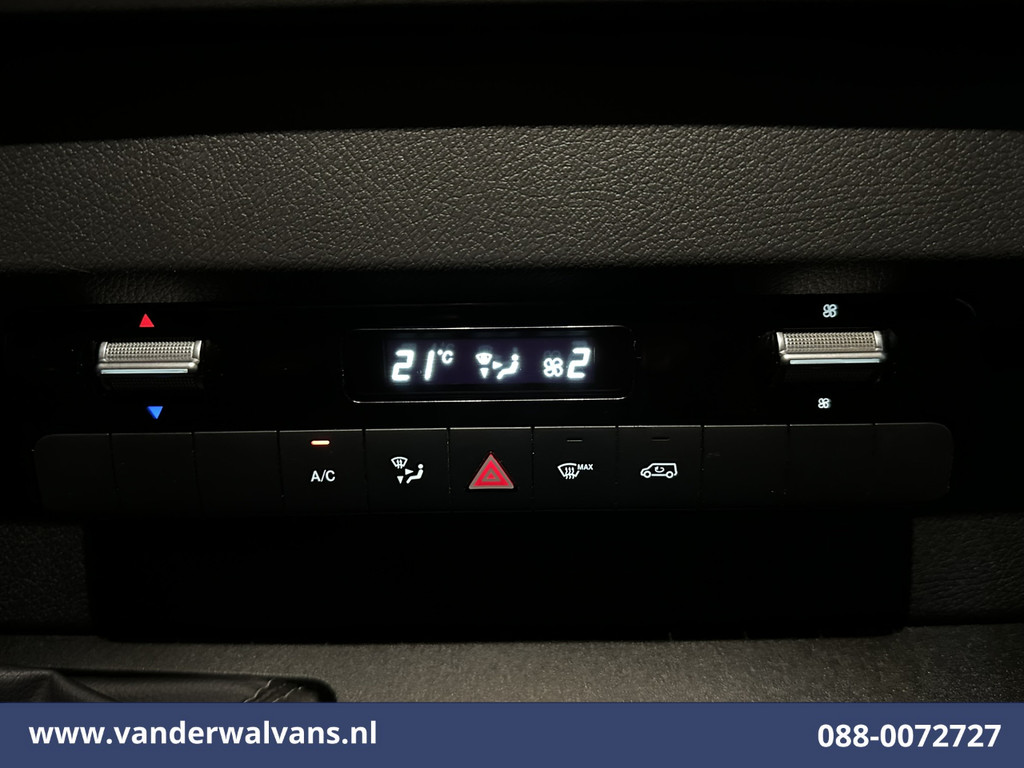 Mercedes-Benz Sprinter 316 CDI 164pk L2H1 Euro6 Airco | Camera | Navigatie | Apple Carplay | Android Auto | Chauffeursstoel Cruisecontrol, Trekhaak, Bijrijdersbank 8