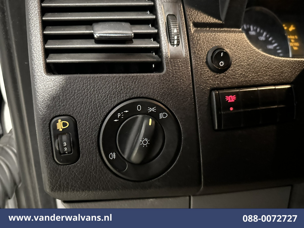 Mercedes-Benz Sprinter 316 CDI 164pk L2H2 Euro6 Airco | 2800kg Trekhaak | Cruisecontrol Parkeersensoren, Chauffeursstoel 18