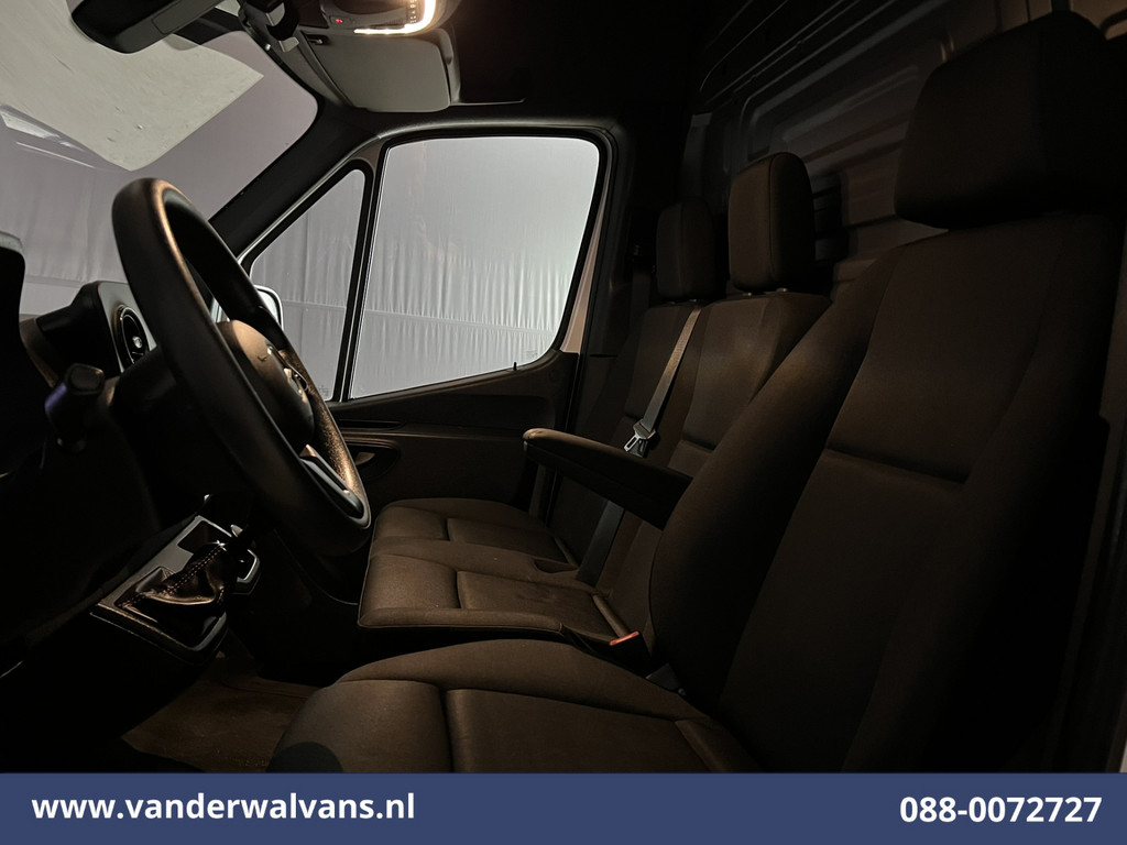Mercedes-Benz Sprinter 316 CDI 164pk L2H2 Euro6 Airco | 360 graden Camera | Apple Carplay | Cruisecontrol Android Auto, Chauffeursstoel, Trekhaak, Parkeersensoren, Bijrijdersbank 16