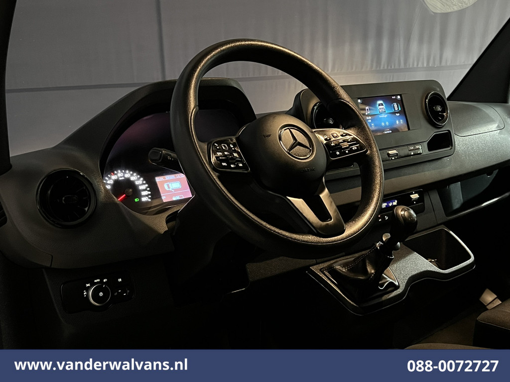Mercedes-Benz Sprinter 316 CDI 164pk L2H2 Euro6 Airco | 360 graden Camera | Apple Carplay | Cruisecontrol Android Auto, Chauffeursstoel, Trekhaak, Parkeersensoren, Bijrijdersbank 17