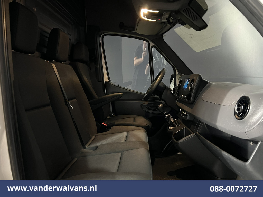 Mercedes-Benz Sprinter 316 CDI 164pk L2H2 Euro6 Airco | 360 graden Camera | Apple Carplay | Cruisecontrol Android Auto, Chauffeursstoel, Trekhaak, Parkeersensoren, Bijrijdersbank 8