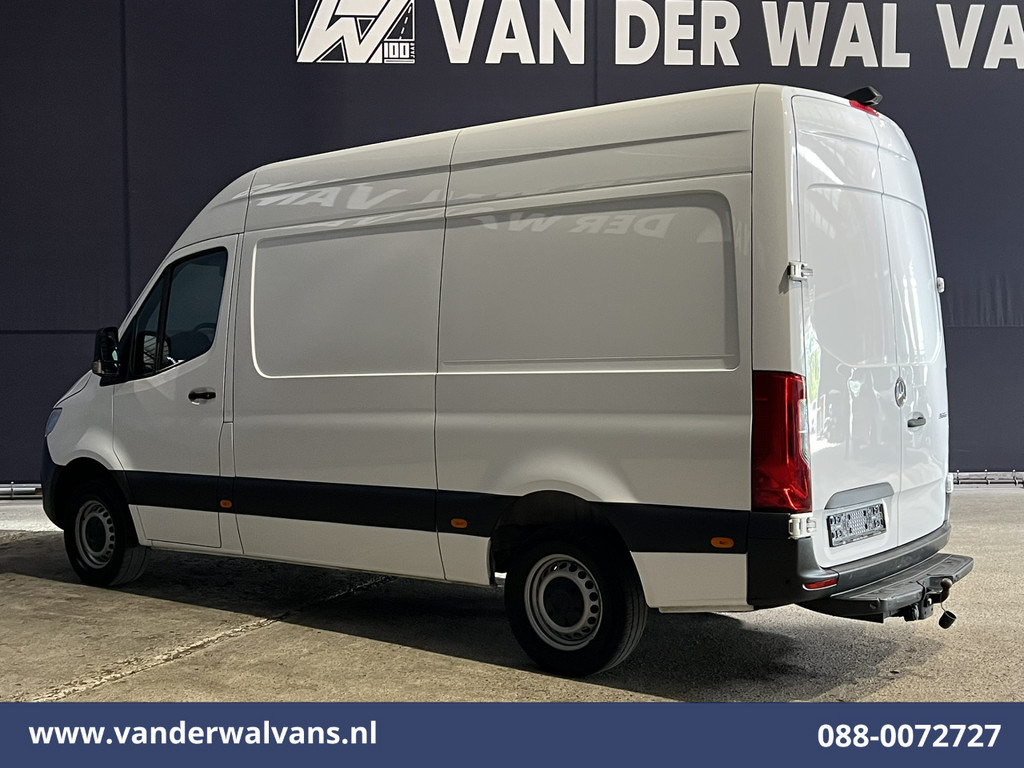 Mercedes-Benz Sprinter 316 CDI 164pk L2H2 Euro6 Airco | 360 graden Camera | Apple Carplay | Cruisecontrol Android Auto, Chauffeursstoel, Trekhaak, Parkeersensoren, Bijrijdersbank 9