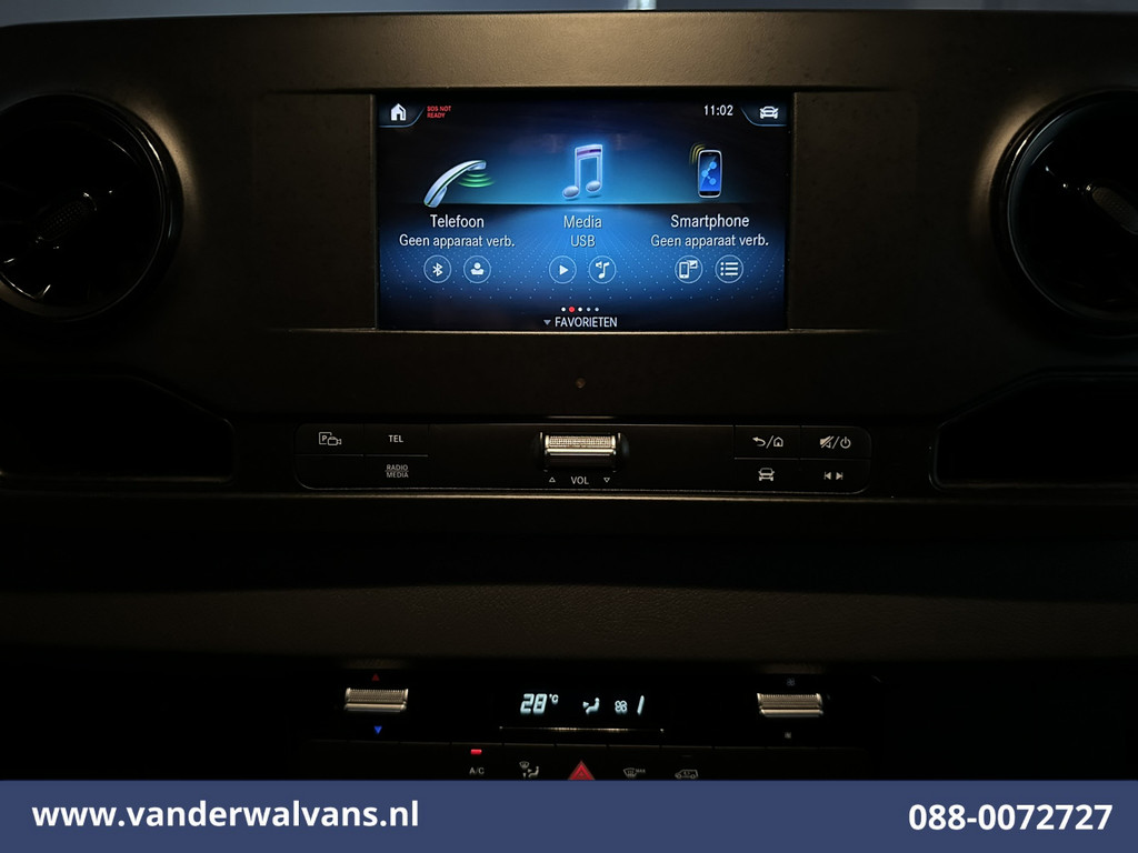 Mercedes-Benz Sprinter 316 CDI 164pk L2H2 Euro6 Airco | Camera | Apple Carplay | Android Auto Cruiscontrol, 2800kg trekvermogen, parkeersensoren 13