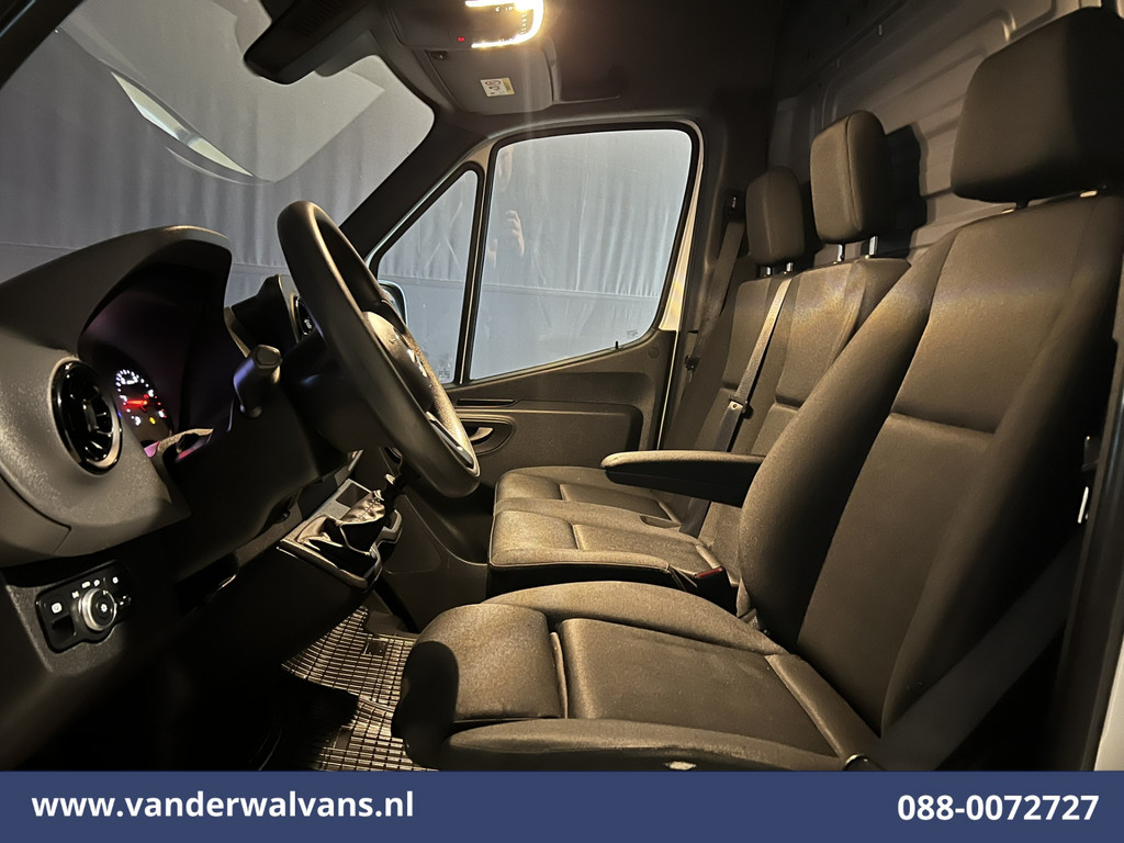 Mercedes-Benz Sprinter 316 CDI 164pk L3H2 Euro6 Airco | Camera | Apple Carplay | Android Auto | Cruisecontrol Chauffeursstoel, Stoelverwarming, Parkeersensoren, Bijrijdersbank 17