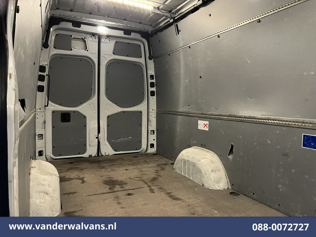 Mercedes-Benz Sprinter 316CDI 164pk L3H2 Euro6 Airco | Camera | Apple Carplay | Android Auto | Stoelverwarming Bijrijdersbank 13