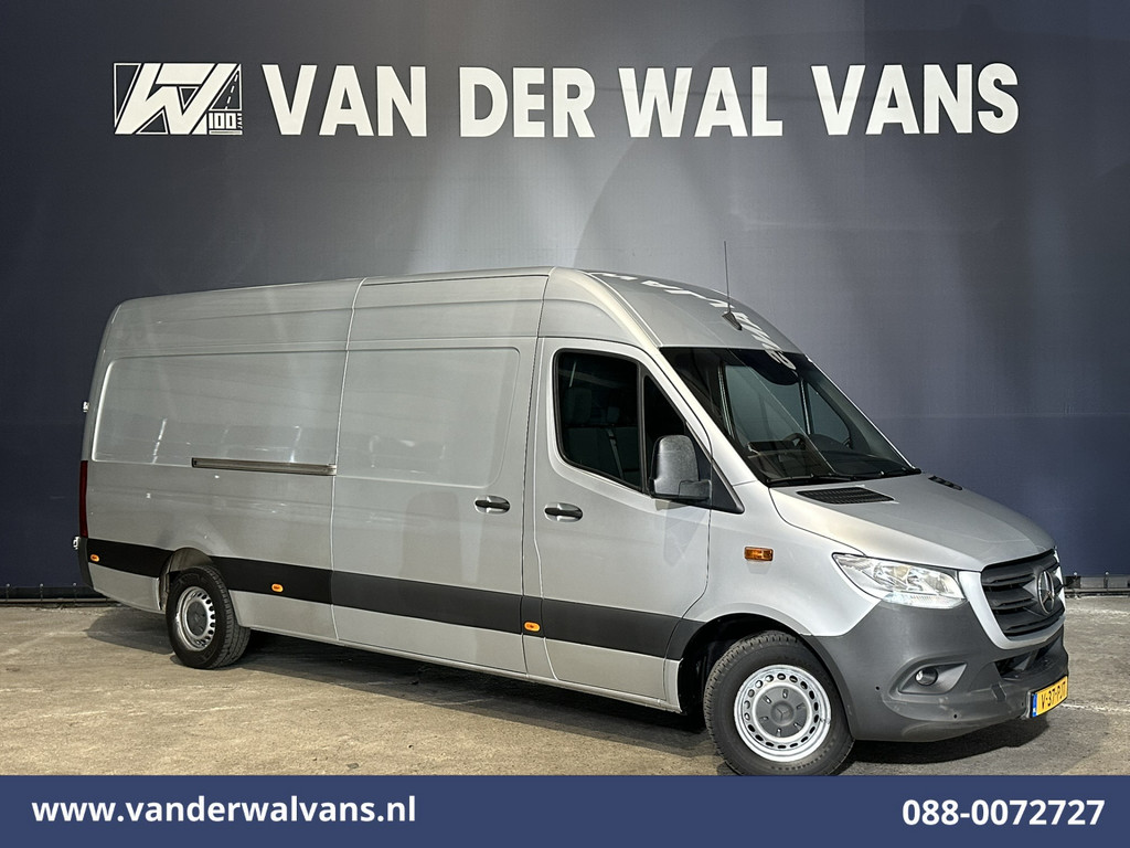 Mercedes-Benz Sprinter 316 CDI 164pk L3H2 Euro6 Airco | Camera | Navigatie | Apple Carplay | Cruisecontrol | Stoelverwarming Android Auto, Chauffeursstoel, Parkeersensoren, Bijrijdersbank