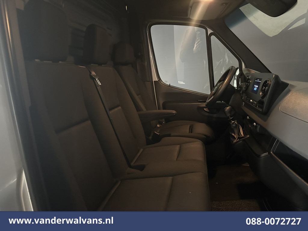 Mercedes-Benz Sprinter 316 CDI 164pk L3H2 Euro6 Airco | Camera | Navigatie | Apple Carplay | Cruisecontrol | Stoelverwarming Android Auto, Chauffeursstoel, Parkeersensoren, Bijrijdersbank 10