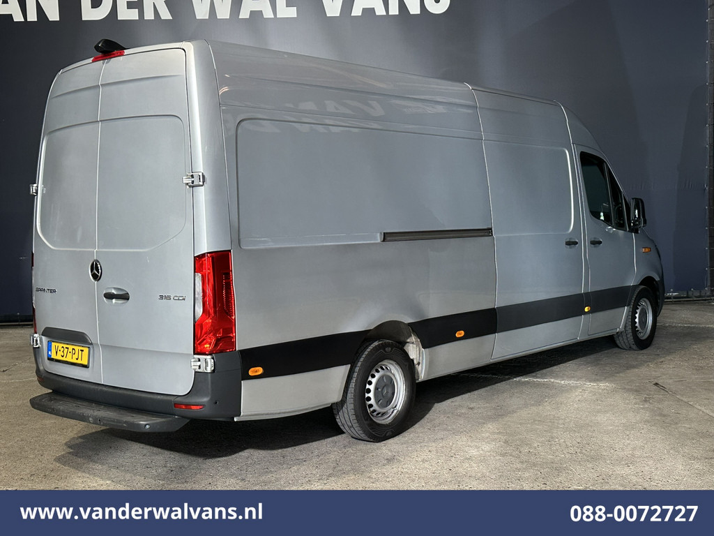 Mercedes-Benz Sprinter 316 CDI 164pk L3H2 Euro6 Airco | Camera | Navigatie | Apple Carplay | Cruisecontrol | Stoelverwarming Android Auto, Chauffeursstoel, Parkeersensoren, Bijrijdersbank 14