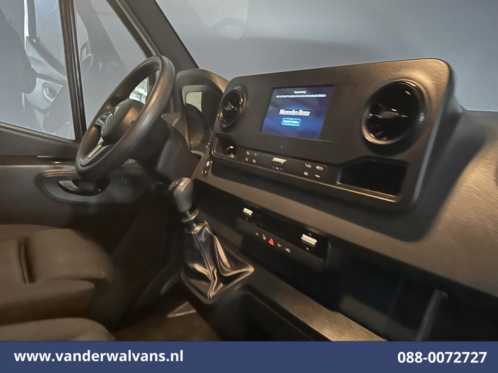Mercedes-Benz Sprinter 316 CDI 164pk L3H2 Euro6 Airco | Camera | Navigatie | Apple Carplay | Cruisecontrol | Stoelverwarming Android Auto, Chauffeursstoel, Parkeersensoren, Bijrijdersbank 17