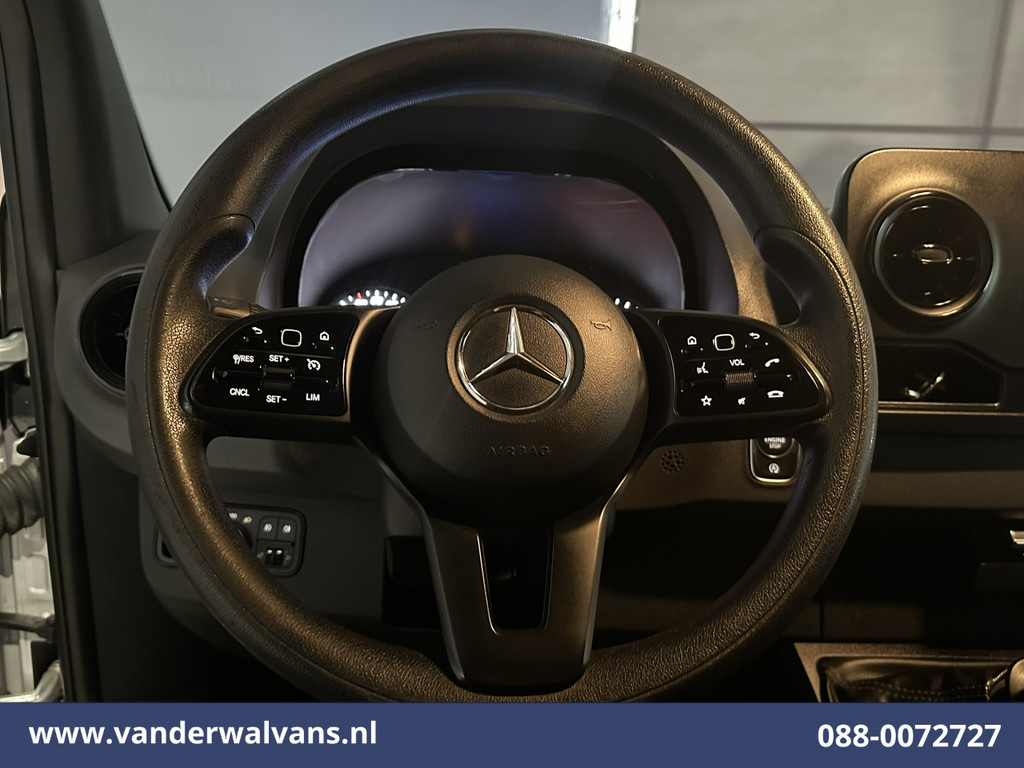 Mercedes-Benz Sprinter 316 CDI 164pk L3H2 Euro6 Airco | Camera | Navigatie | Apple Carplay | Cruisecontrol | Stoelverwarming Android Auto, Chauffeursstoel, Parkeersensoren, Bijrijdersbank 4