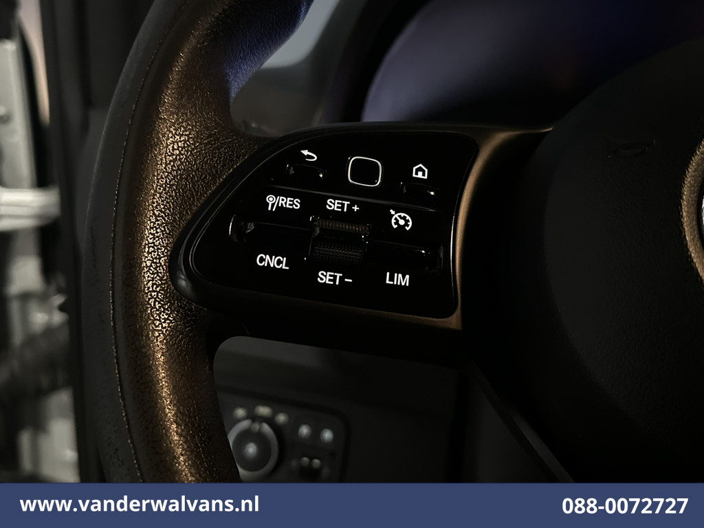 Mercedes-Benz Sprinter 316 CDI 164pk L3H2 Euro6 Airco | Camera | Navigatie | Apple Carplay | Cruisecontrol | Stoelverwarming Android Auto, Chauffeursstoel, Parkeersensoren, Bijrijdersbank 5