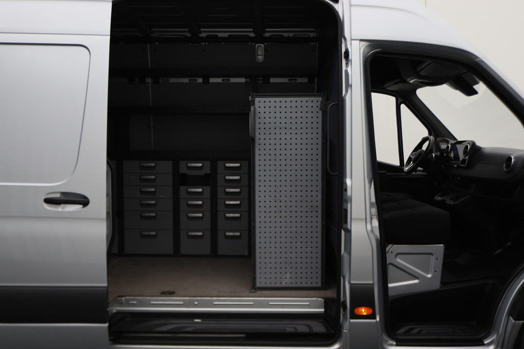 Mercedes-Benz Sprinter 316 CDI Aut. L2H2 360° Camera, LED, Airco, Cruise, Apple Carplay, DAB, Trekhaak, 17 12