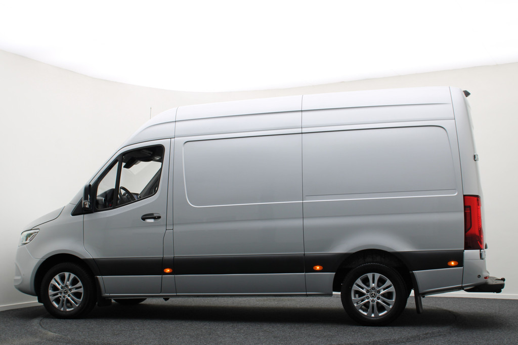 Mercedes-Benz Sprinter 316 CDI Aut. L2H2 360° Camera, LED, Airco, Cruise, Apple Carplay, DAB, Trekhaak, 17 17