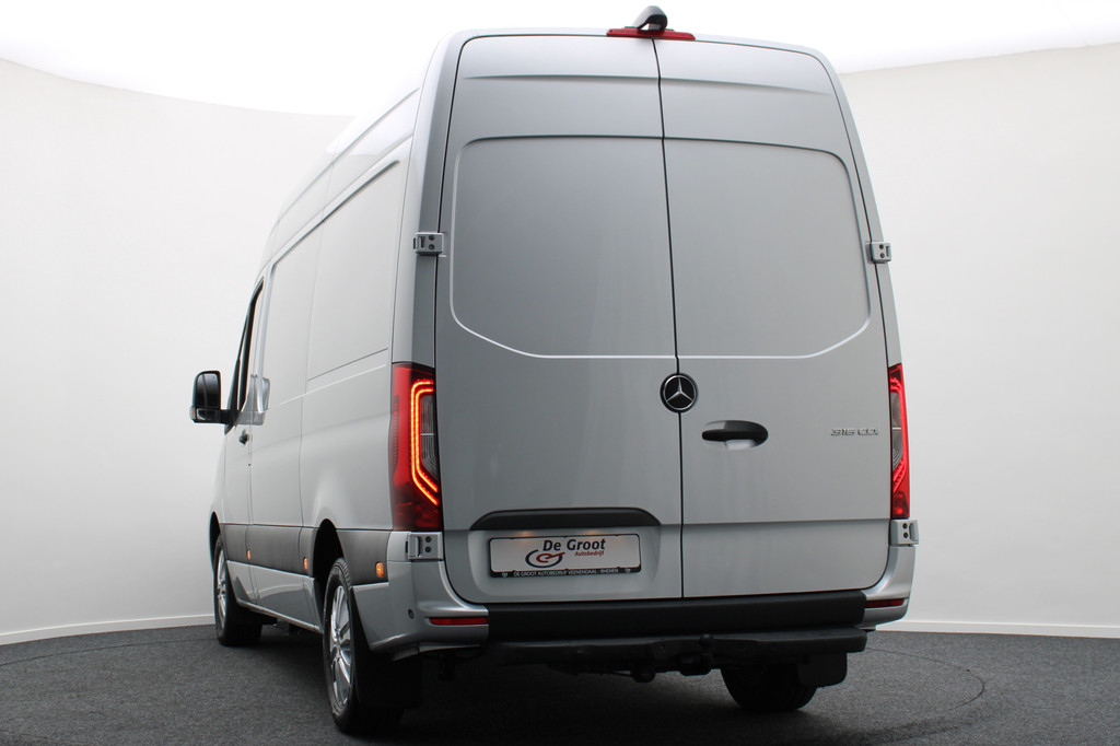 Mercedes-Benz Sprinter 316 CDI Aut. L2H2 360° Camera, LED, Airco, Cruise, Apple Carplay, DAB, Trekhaak, 17 18