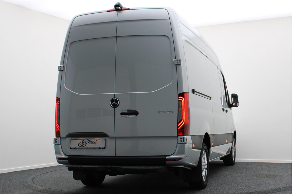 Mercedes-Benz Sprinter 316 CDI Aut. L2H2 360° Camera, LED, Airco, Cruise, Apple Carplay, DAB, Trekhaak, 17 19