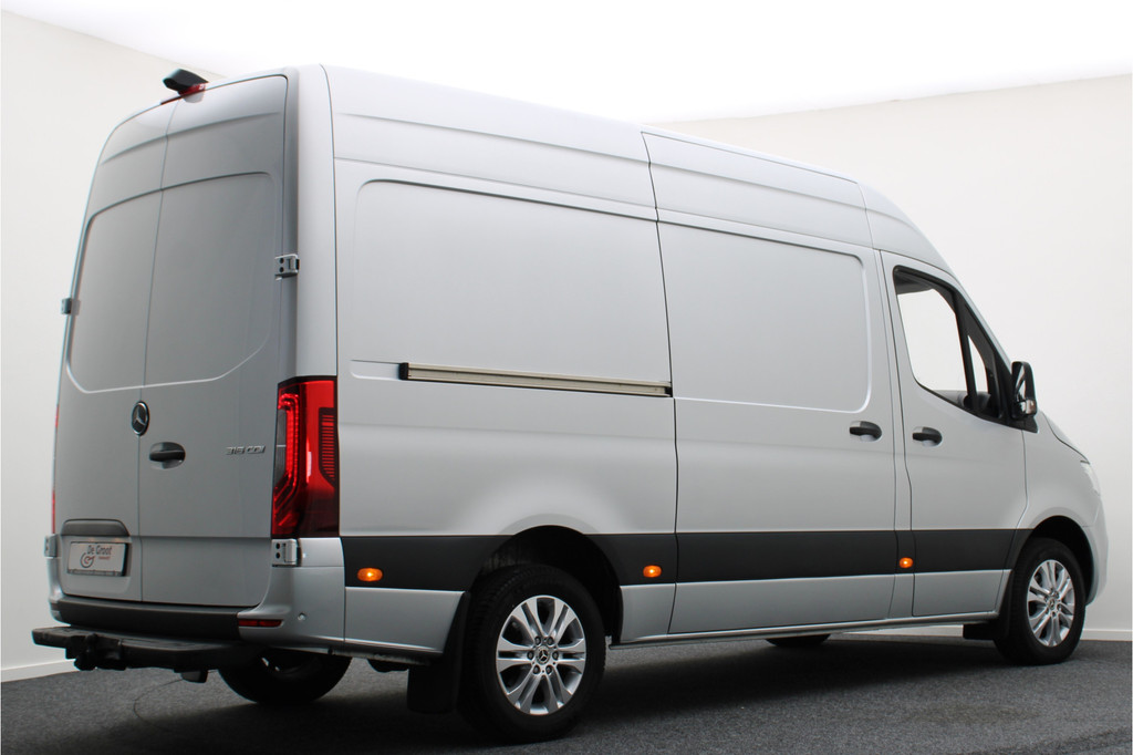 Mercedes-Benz Sprinter 316 CDI Aut. L2H2 360° Camera, LED, Airco, Cruise, Apple Carplay, DAB, Trekhaak, 17 20