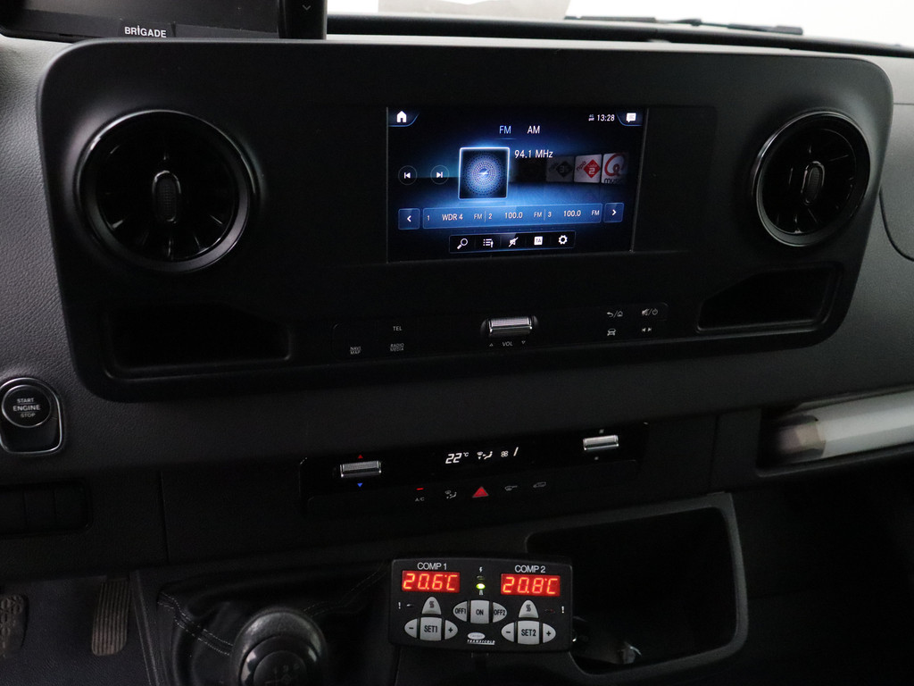 Mercedes-Benz Sprinter 316CDI Koel|Vries +20/-20 Bakwagen 12/230V | Camera | Navigatie | Zijdeur | Dakspoiler 19