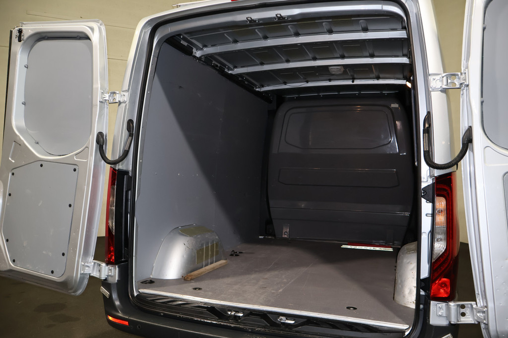 Mercedes-Benz Sprinter 316 CDI L1 H1 Automaat 2.8t Trekhaak 14
