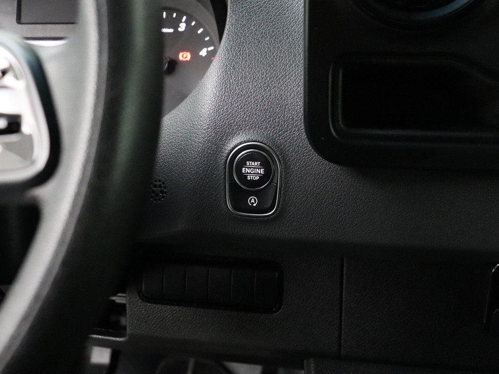 Mercedes-Benz Sprinter 316CDI L2H2 Dubbele Cabine | 2xSchuifdeur | Mbux | Camera | Airco | Cruise 15