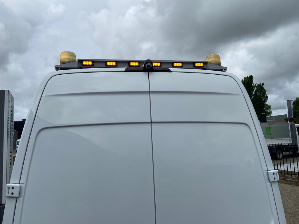 Mercedes-Benz Sprinter 316 CDI L2H2 E6 3500KG AHW | Gev. Stoel | Camera | Airco 17