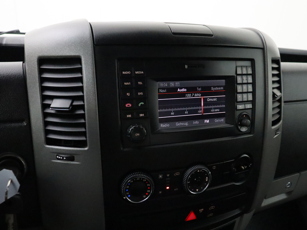 Mercedes-Benz Sprinter 316CDI L2H2 | Laadruimte inrichting | Navigatie | Camera | Airco | Cruise 17