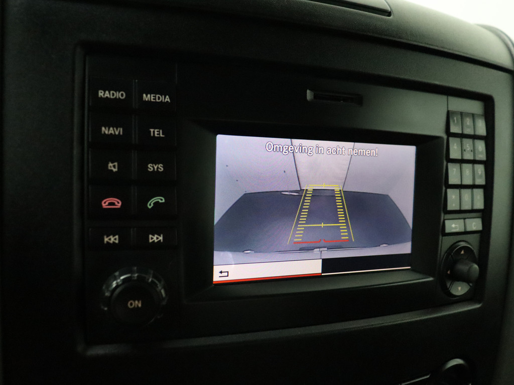 Mercedes-Benz Sprinter 316CDI L2H2 | Laadruimte inrichting | Navigatie | Camera | Airco | Cruise 19