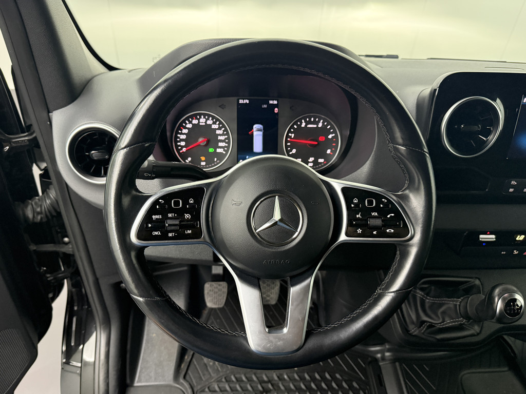 Mercedes-Benz Sprinter 316CDI L2H2 | Led | 10 Multimedia | Camera | Airco | Cruise | Trekhaak | Betimmering 14