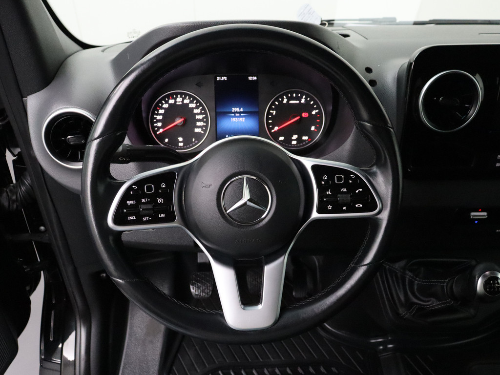 Mercedes-Benz Sprinter 316CDI L2H2 | Led | Trekhaak | Navigatie | Camera | Airco | Cruise | 3-Persoons 14