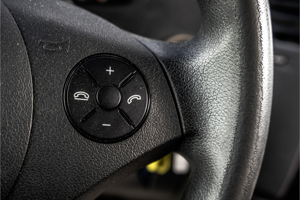 Mercedes-Benz Sprinter 316 CDI | L3H2 | 164 PK | Navigatie | Cruise | Airco | 3-Zits 17