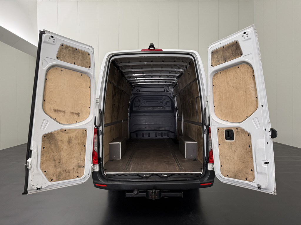 Mercedes-Benz Sprinter 316CDI L3H2 Maxi | 3500Kg Trekhaak | Navigatie | Camera | Airco | Cruise | 3-Zits 4