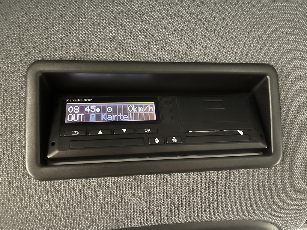 Mercedes-Benz Sprinter 316 CDI L3H2 RWD DC 5 pers. / Trekhaak 3.500 KG / Airco / Cruise Control / CarPlay / Camera / Navigatie / 63.500 KM !! 15