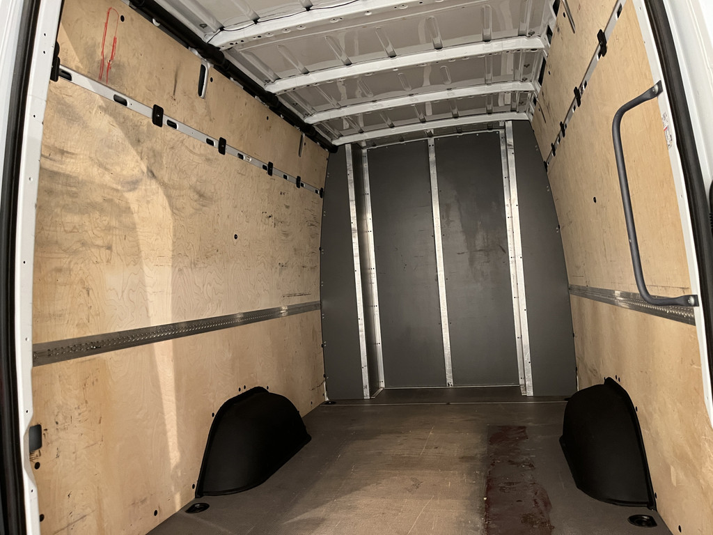 Mercedes-Benz Sprinter 316 CDI L3H2 RWD DC 5 pers. / Trekhaak 3.500 KG / Airco / Cruise Control / CarPlay / Camera / Navigatie / 63.500 KM !! 16