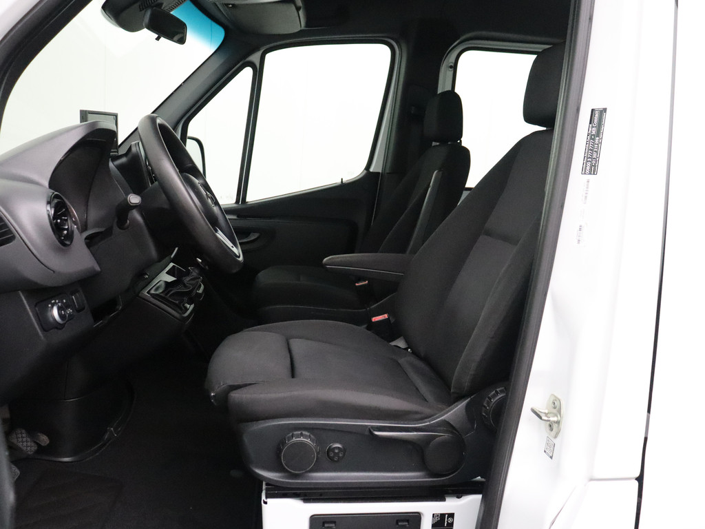 Mercedes-Benz Sprinter 316CDI Open Laadbak Dubbele Cabine 6-Persoons | 2800Kg Trekhaak | Navigatie | Camera | Airco | Cruise 20