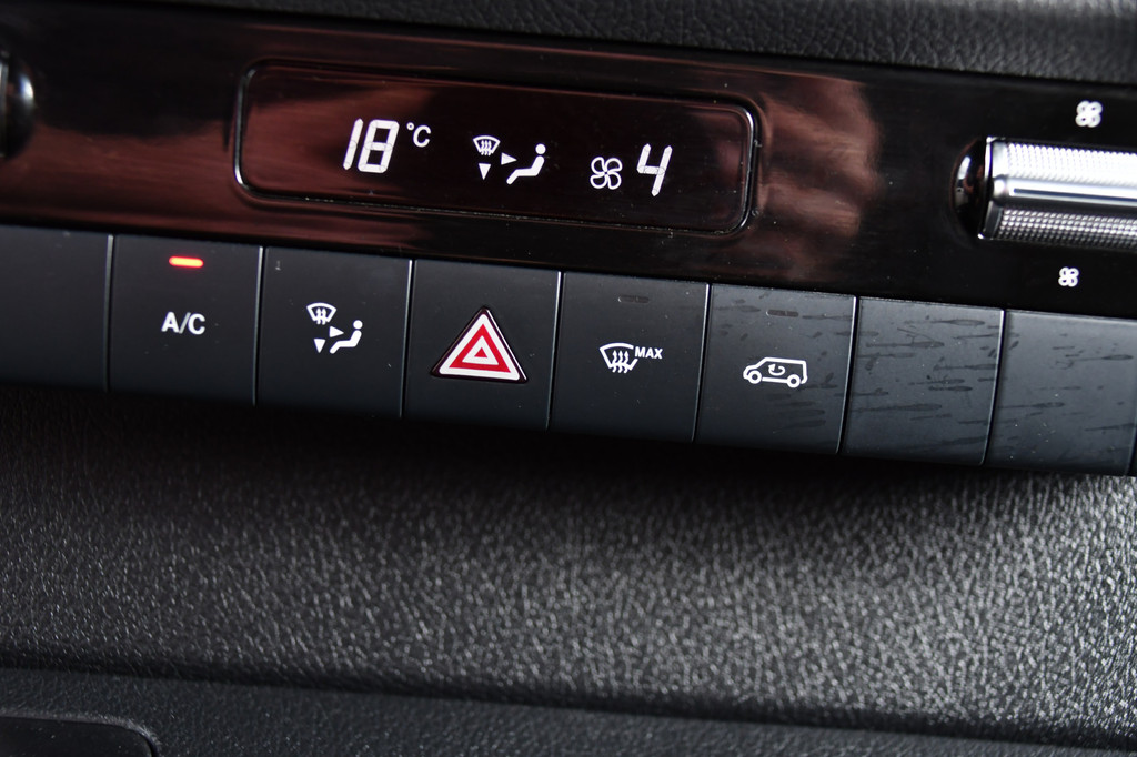 Mercedes-Benz Sprinter 316 RWD 2.2 CDI L2H2 Black Edition 360 Camera, Cruise, Carplay, Navi, Automaat, Led, 164PK, Multimedia, Uniek! 18