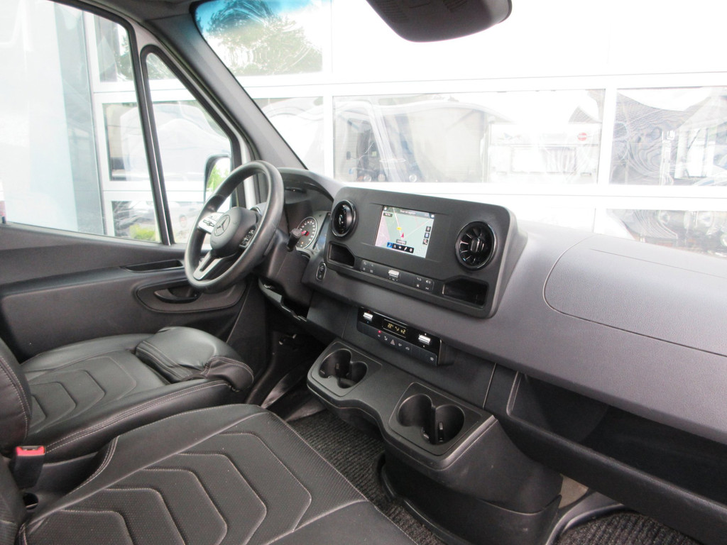 Mercedes-Benz Sprinter 316cdi L2H1 163pk Automaat, Navigatie, Camera, Trekhaak, 3-Zits, PDC, 3500kg ahw. 9