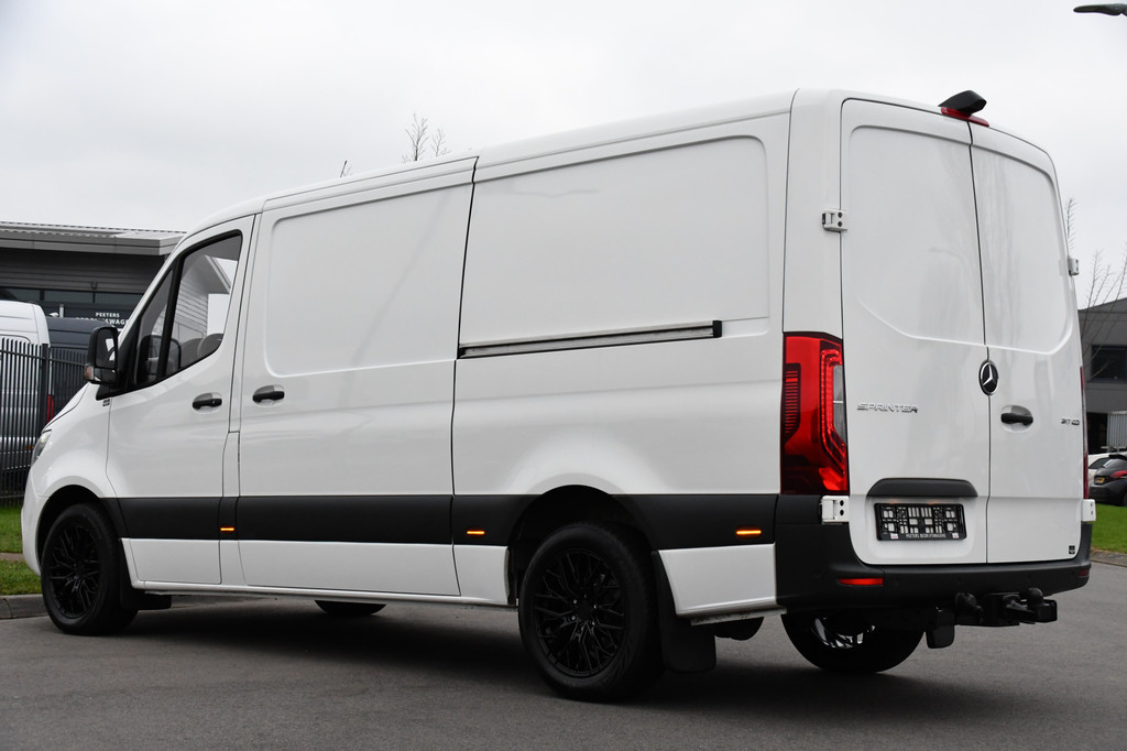 Mercedes-Benz Sprinter 317 1.9 CDI L2H1 RWD PB Edition 360 Camera, Cruise, Automaat, 2 x Schuifdeur, LED, 10,5 Mbux, Trekhaak, Leder, Uniek! 3