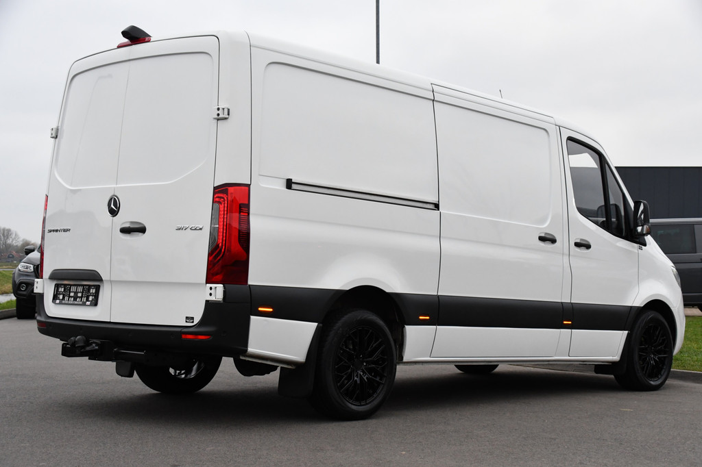 Mercedes-Benz Sprinter 317 1.9 CDI L2H1 RWD PB Edition 360 Camera, Cruise, Automaat, 2 x Schuifdeur, LED, 10,5 Mbux, Trekhaak, Leder, Uniek! 6