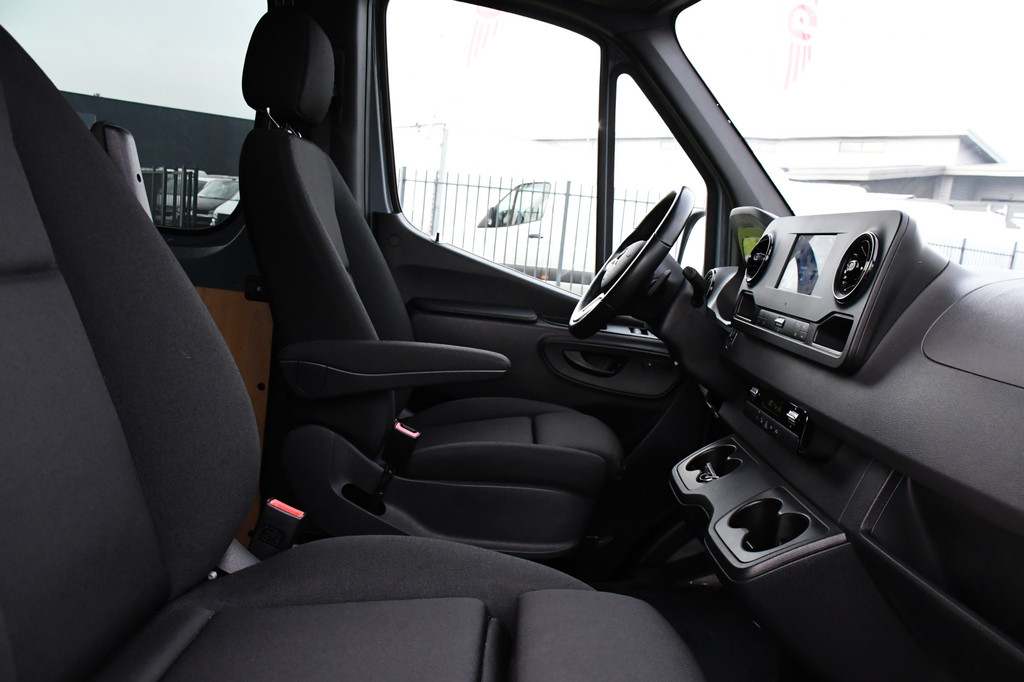 Mercedes-Benz Sprinter 317 1.9 CDI L2H1 RWD PB Edition Camera, Cruise, Carplay, 170pk, Automaat, LED, Stoelverwarming, NAVI, Multimedia, Uniek! 21