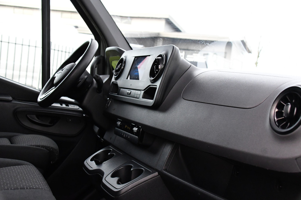 Mercedes-Benz Sprinter 317 1.9 CDI L2H1 RWD PB Edition Camera, Cruise, Carplay, Automaat, 170pk, Stoelverwarming, Multimedia, Uniek! 14