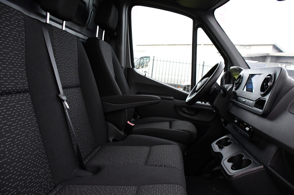 Mercedes-Benz Sprinter 317 1.9 CDI L2H1 RWD PB Edition Camera, Cruise, Carplay, Automaat, 170pk, Stoelverwarming, Multimedia, Uniek! 21