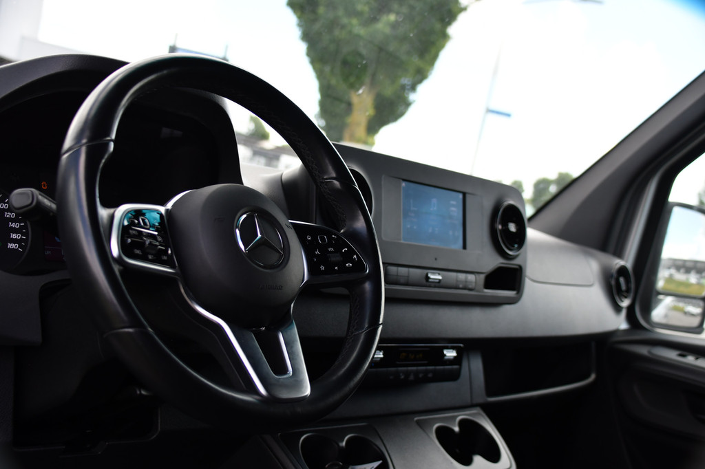 Mercedes-Benz Sprinter 317 1.9 CDI L2H1 RWD PB Edition Cruise, Camera, Carplay, LED, Mbux, Stoelverwarming, 170pk, Automaat, Uniek! 12