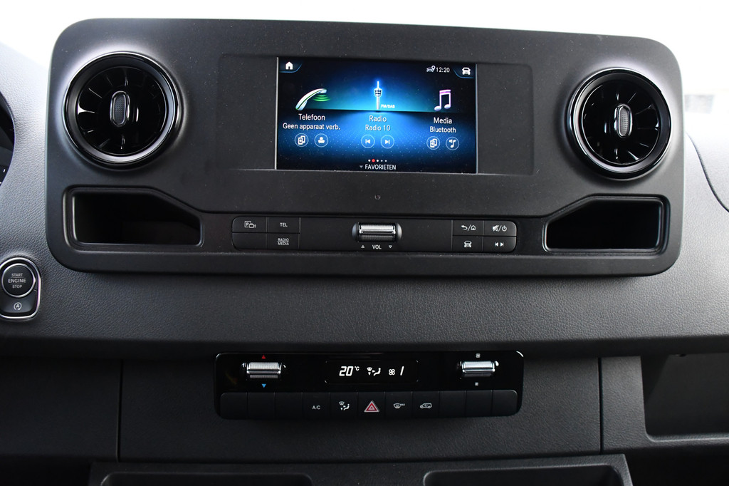 Mercedes-Benz Sprinter 317 1.9 CDI L2H2 RWD AMG Edition Camera, Cruise, Carplay, 170pk, Mistlampen, Multimedia, Automaat, Uniek! 20