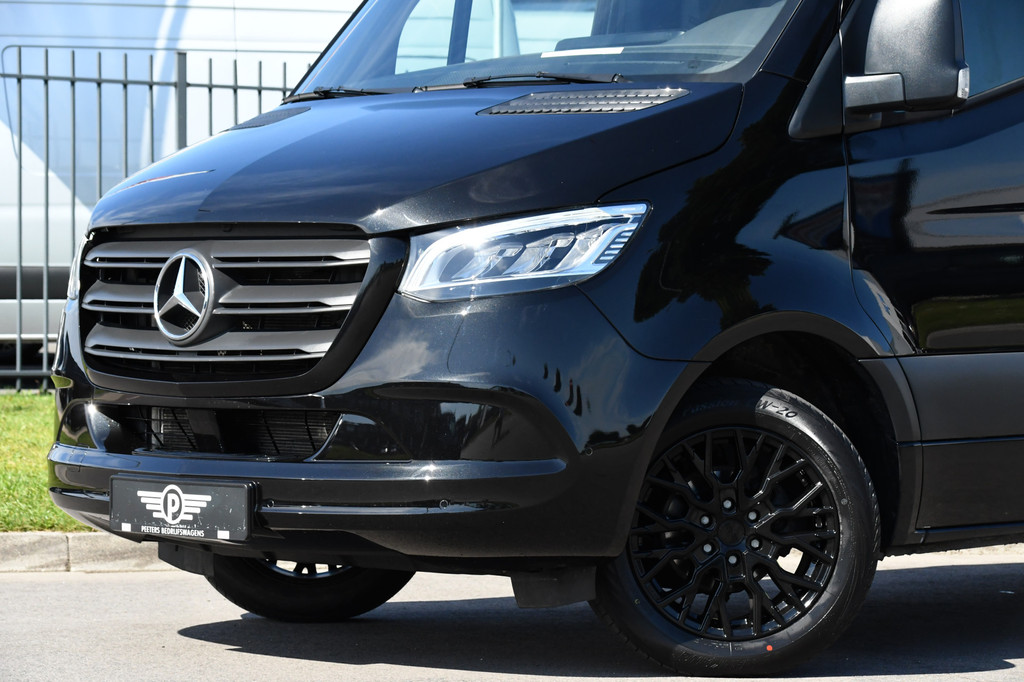 Mercedes-Benz Sprinter 317 1.9 CDI L2H2 RWD Black Edition Camera, Cruise, Carplay, LED, 170pk, Automaat, 3500kg Trekhaak, Stoelverwarming, Mbux, Uniek! 7