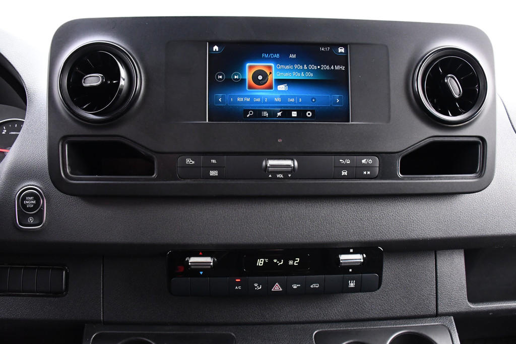 Mercedes-Benz Sprinter 317 1.9 CDI L2H2 RWD Black Edition Camera, Cruise, Carplay, Standkachel, LED, Automaat, Stoelverwarming, Trekhaak, Uniek! 14