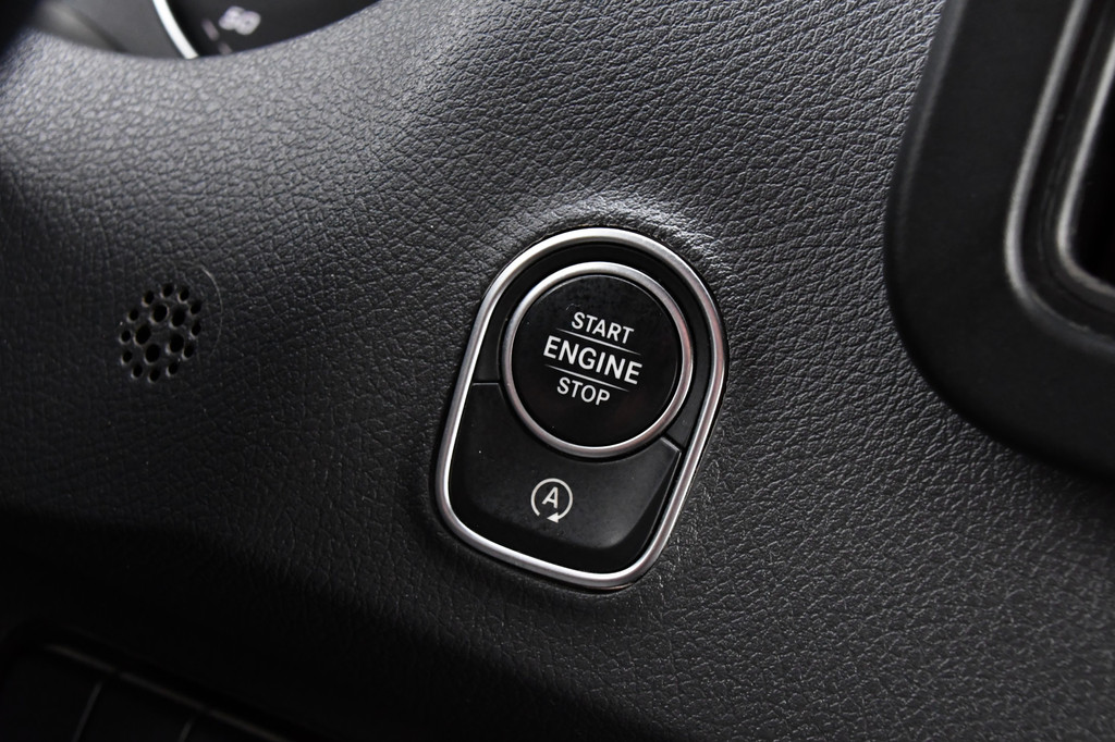 Mercedes-Benz Sprinter 317 1.9 CDI L2H2 RWD Black Edition Camera, Cruise, Carplay, Standkachel, LED, Automaat, Stoelverwarming, Trekhaak, Uniek! 21