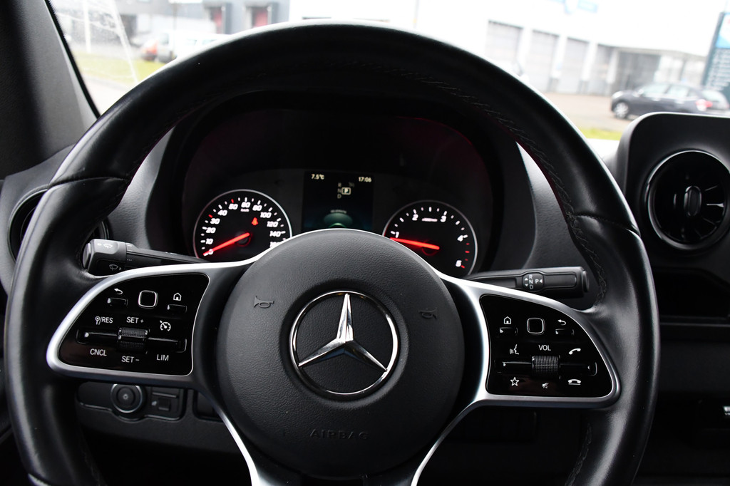 Mercedes-Benz Sprinter 317 1.9 CDI L2H2 RWD PB Edition Camera, 3500KG Trekhaak, Cruise, Carplay, LED, 170PK, Automaat, Multimedia, Stoelverwarming, UNIEK! 15