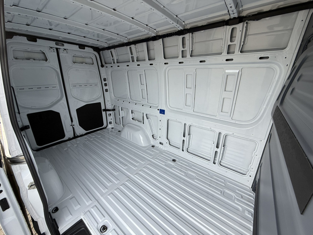 Mercedes-Benz Sprinter 317 1.9 CDI L2H2 Select 9G-Tronic Automaat BPM VRIJ 17